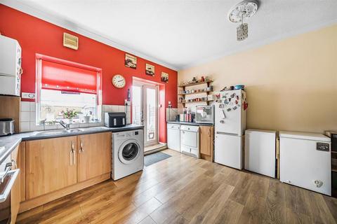 3 bedroom terraced house for sale, Forton Road, Forton Road, Gosport, Hampshire, PO12 4TG