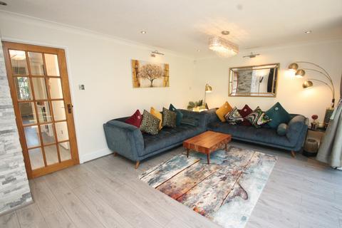 4 bedroom detached house for sale, Woodlands Road, Orpington, BR6