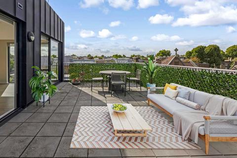 3 bedroom penthouse for sale, Arlington Road, Camden