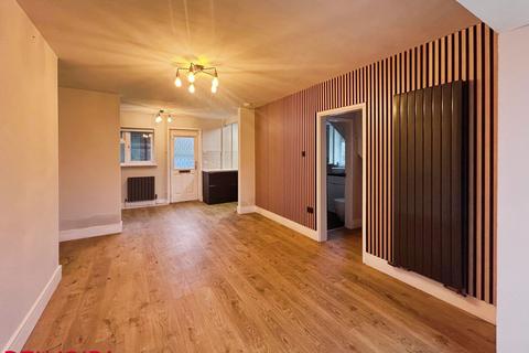 undefined, Brookside, Lowdham NG14