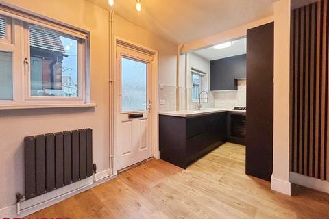 undefined, Brookside, Lowdham NG14