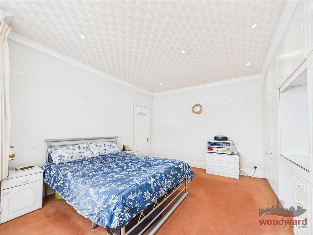 Reception/Bedroom