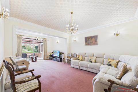 4 bedroom semi-detached house for sale, Flambard Road, Harrow