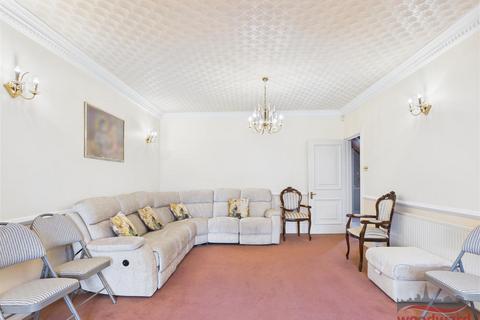 4 bedroom semi-detached house for sale, Flambard Road, Harrow