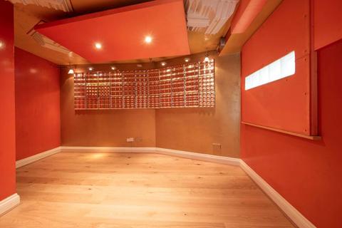 2 bedroom flat for sale, Wapping Lane, London E1W