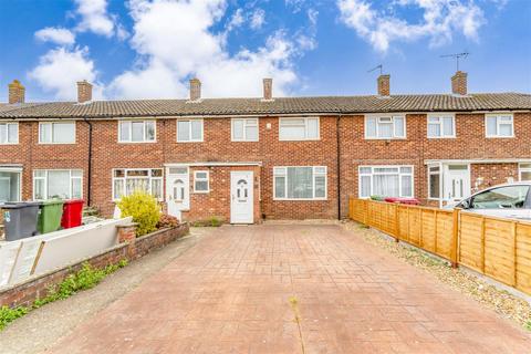 Perryman Way, Slough SL2