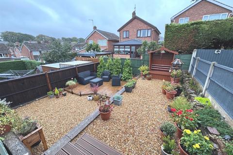 5 Churnet Close, Cheddleton, Leek, ST13 7JN
