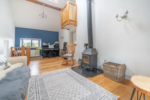 4 bedroom barn conversion for sale, 3 High Reston Barn, Staveley