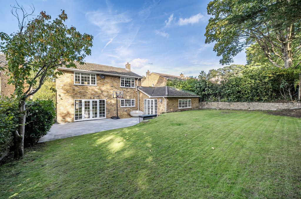 1361349-9-68e52cf...