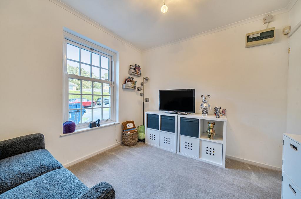 1361349-2-68e52a2...