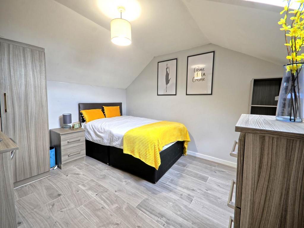Bedroom 4   2