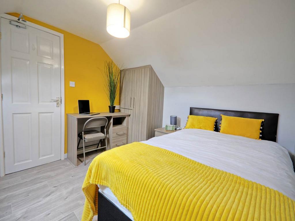 Bedroom 4