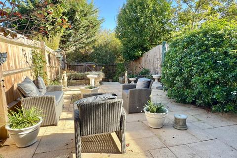 undefined, Twixtbears, Tewkesbury GL20