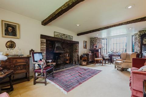 undefined, Hall Lane, Mobberley