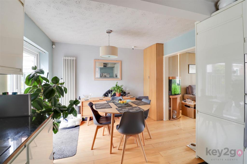 IMG 8890-IMG 8892.jpg