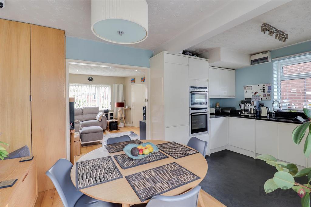 IMG 8887-IMG 8889.jpg