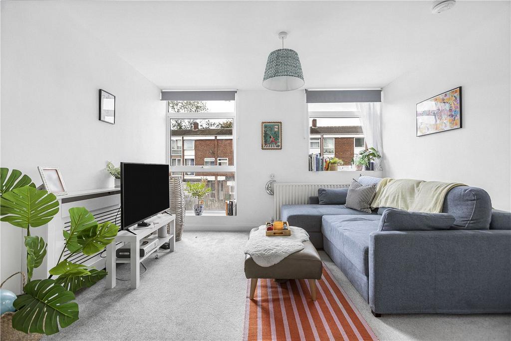 Apartment in Oxfordshire - View 2