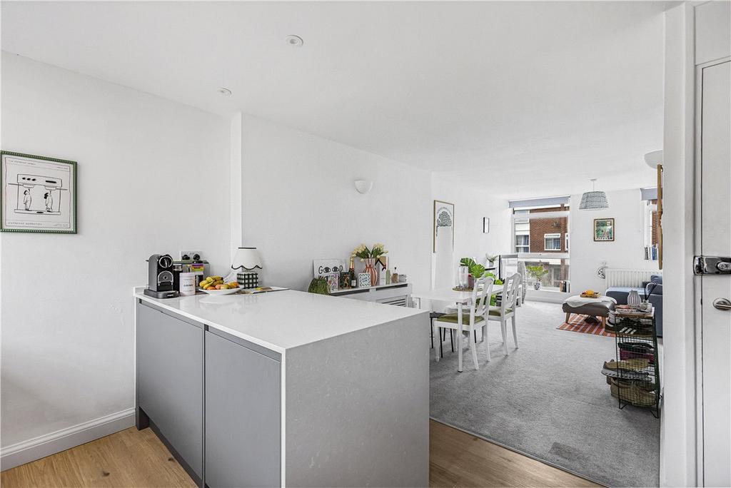 Apartment in Oxfordshire - View 5