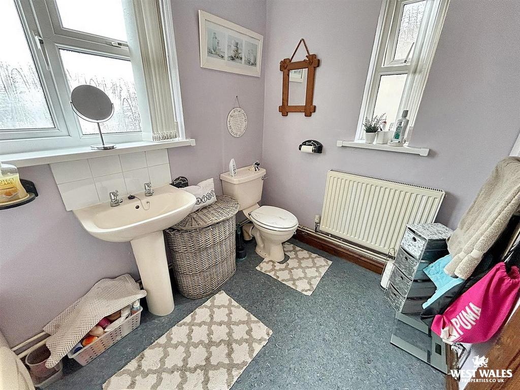 Whats App Image 2025-10-06 at 12.22.33.jpg