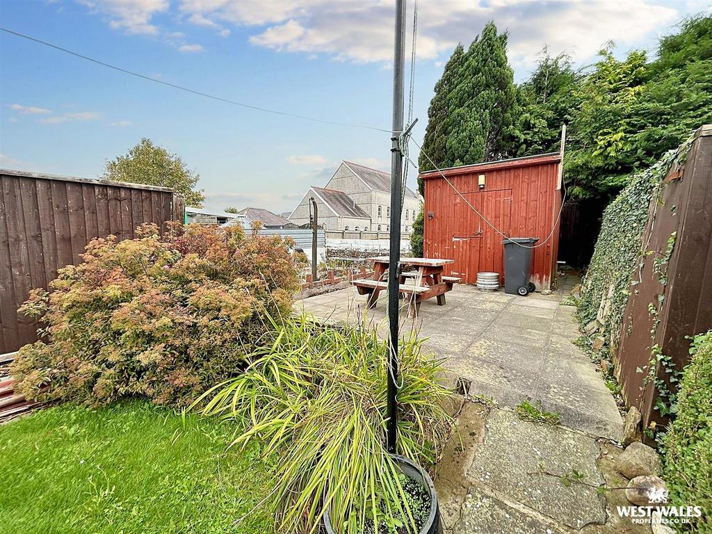 Whats App Image 2025-10-06 at 12.22.34.jpg