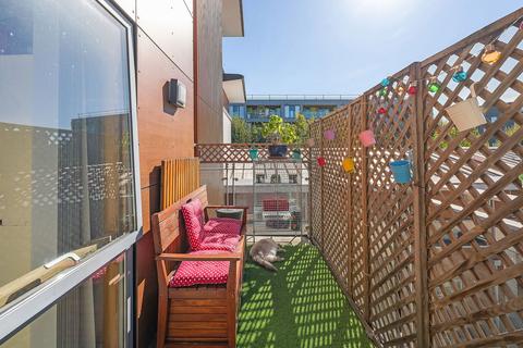 2 bedroom flat for sale, Frean Street, London SE16