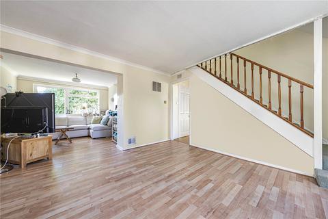 undefined, Harrowdene Gardens, Middlesex