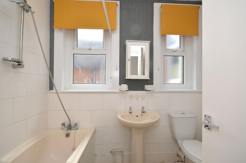 Flat Bathroom