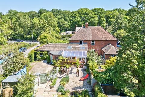 4 bedroom semi-detached house for sale, Aldermaston Road, Pamber Green, Tadley, RG26