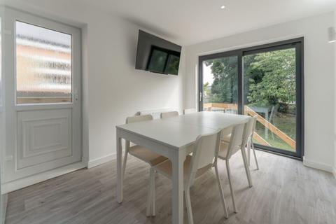 6 bedroom terraced house to rent, Tiverton Road, Birmingham B29