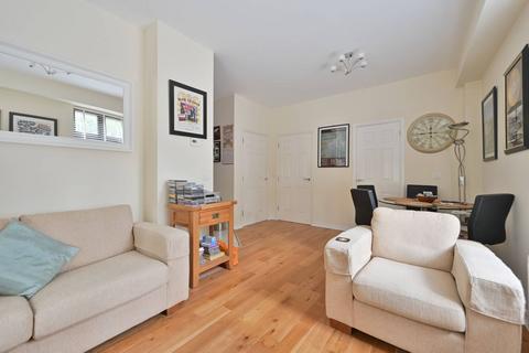 undefined, Lockhart Road, Watford, WD17