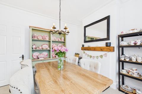 Linden Road, Gloucester, Gloucestershire, GL1