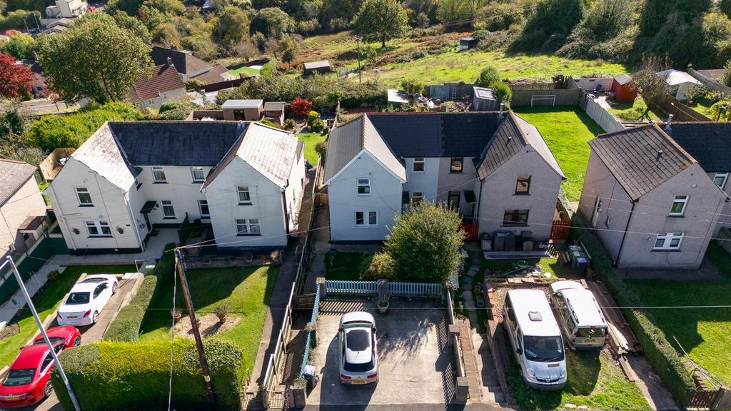 122 Blaendare Road-34.jpg