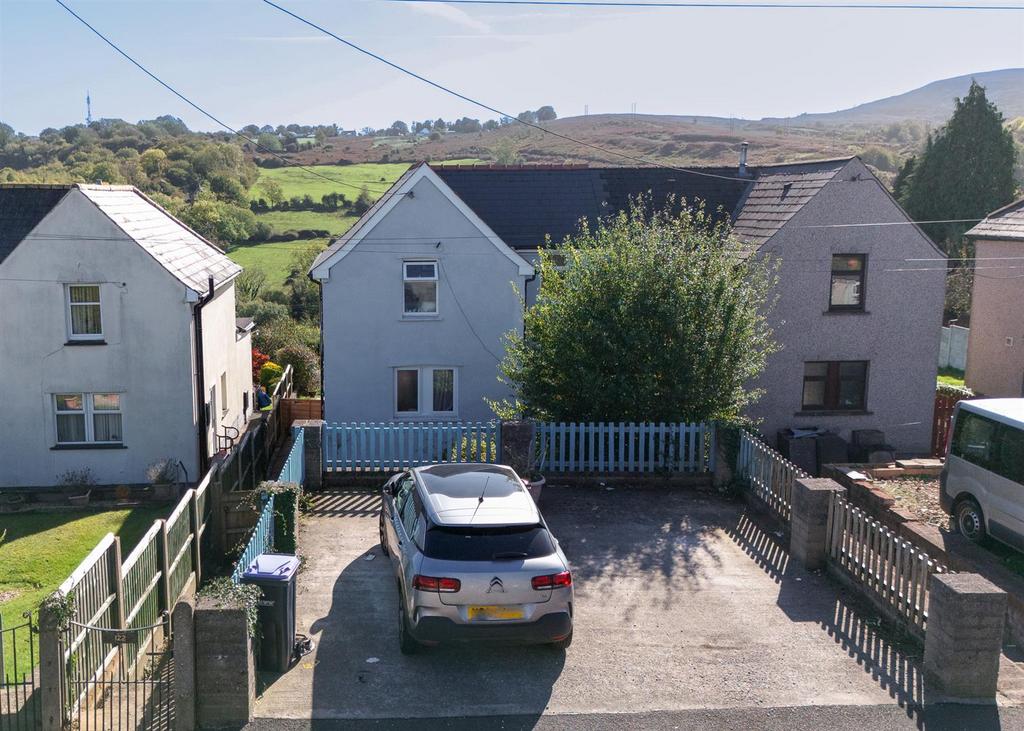 122 Blaendare Road-37.jpg