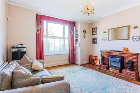 undefined, Carshalton Park Road, CARSHALTON