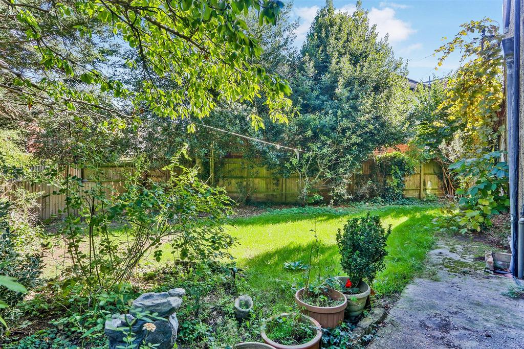 1546773911 - 41 Carshalton Park Road, SM5 - 18.jpg