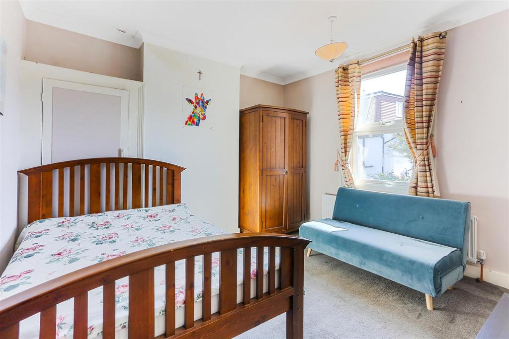 1546773911 - 41 Carshalton Park Road, SM5 - 2.jpg