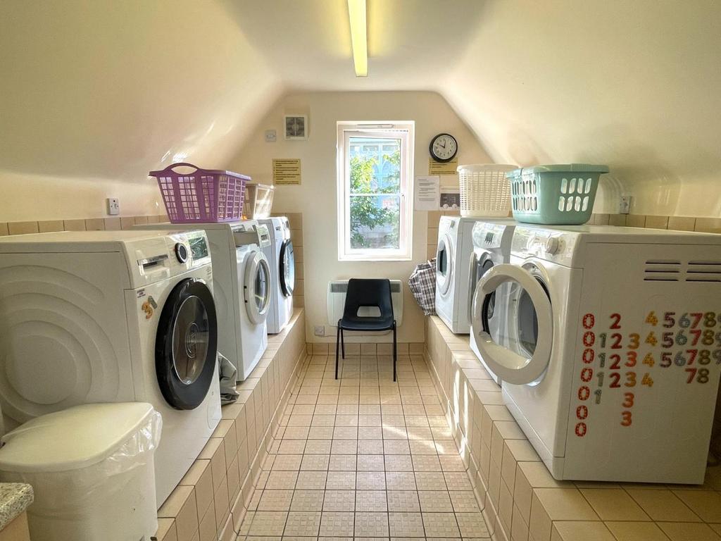 Laundry Room.JPG