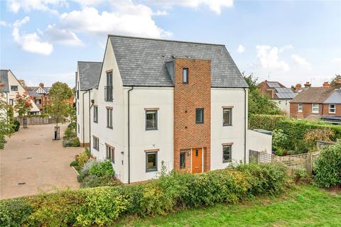 undefined, Langham Court, Farnham, GU9