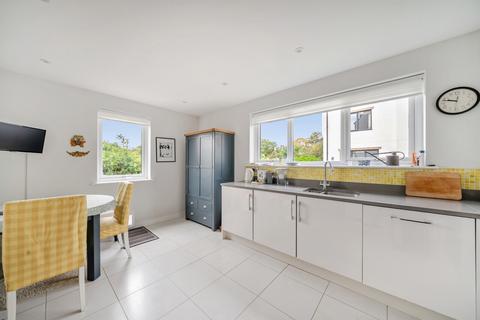 undefined, Langham Court, Farnham, GU9