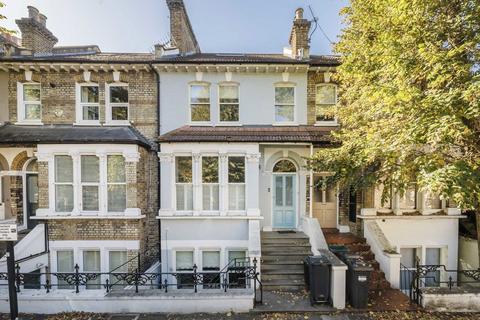 undefined, Linden Gardens, London W4