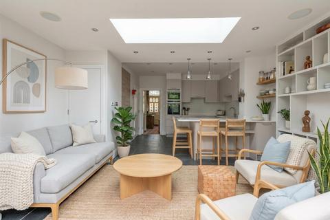 undefined, Aston Road, Raynes Park SW20