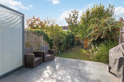 undefined, Aston Road, Raynes Park SW20