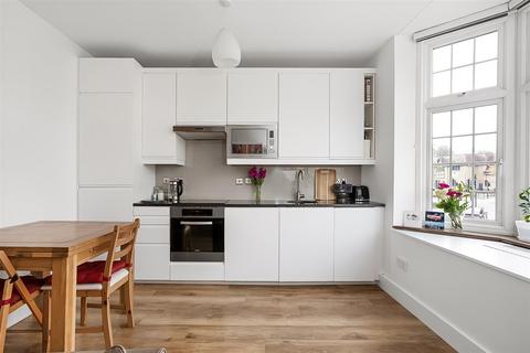 undefined, 9 Purley Road, Purley CR8