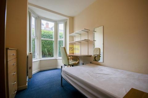 6 bedroom terraced house to rent, Tiverton Road, Birmingham B29