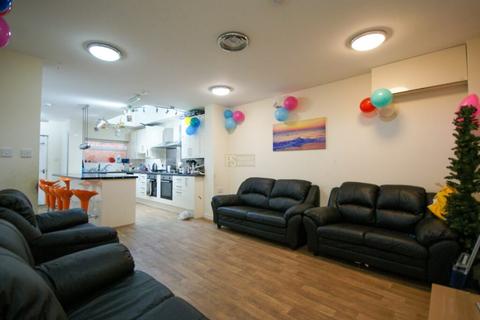 9 bedroom terraced house to rent, Harrow Road, Birmingham B29