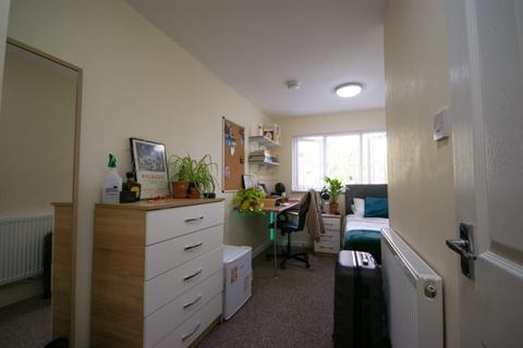 9 bedroom terraced house to rent, Harrow Road, Birmingham B29