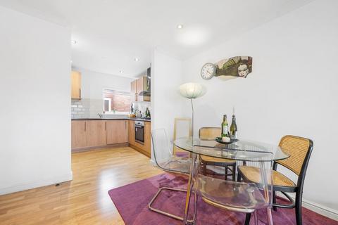2 bedroom flat for sale, Trinity Gardens, SW9