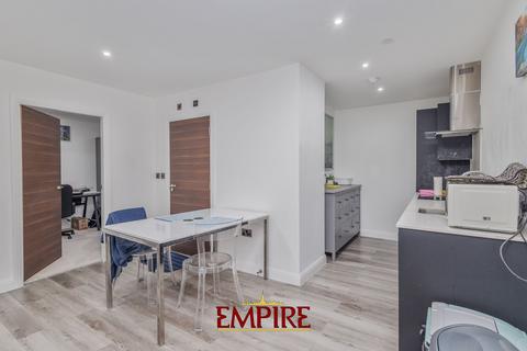 undefined, Charles Edward Road, Swan Courtyard, B26