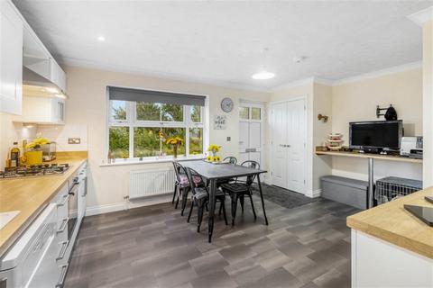 3 bedroom terraced house for sale, Harrow Place, PE21