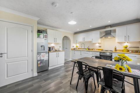 3 bedroom terraced house for sale, Harrow Place, PE21